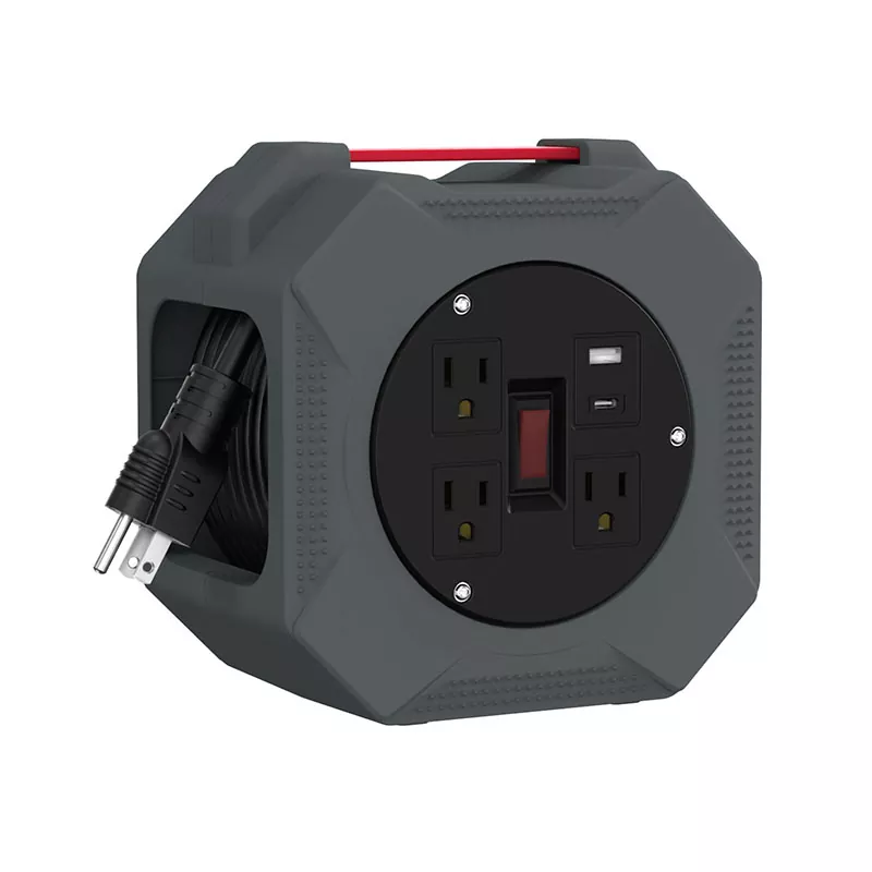 3 udtag Usb2.4a plastikledningsrulle 30ft